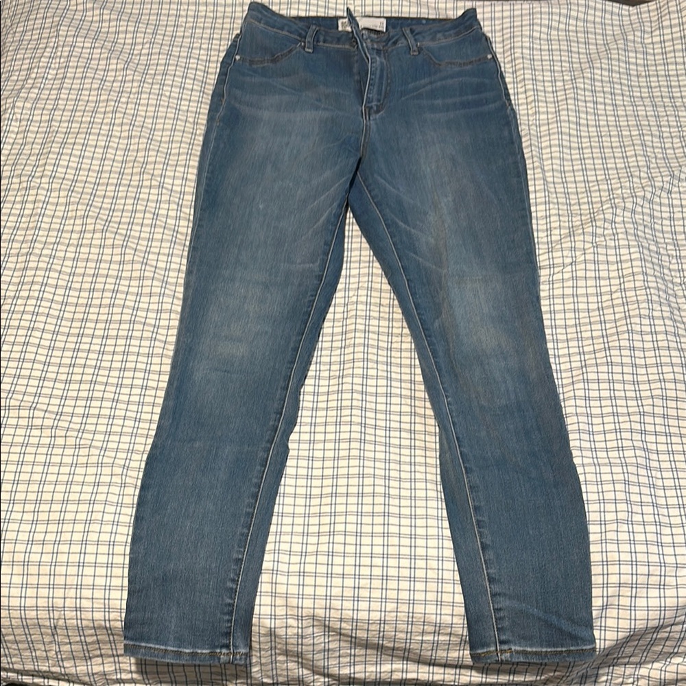 RSQ Women's Super High Rise Skinny Jeans in light-medium Blue wash